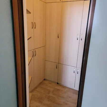 And Skyline 2br 5th Floor Walk Up Varna